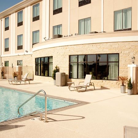 Holiday Inn Express And Suites Schulenburg By Ihg Екстериор снимка