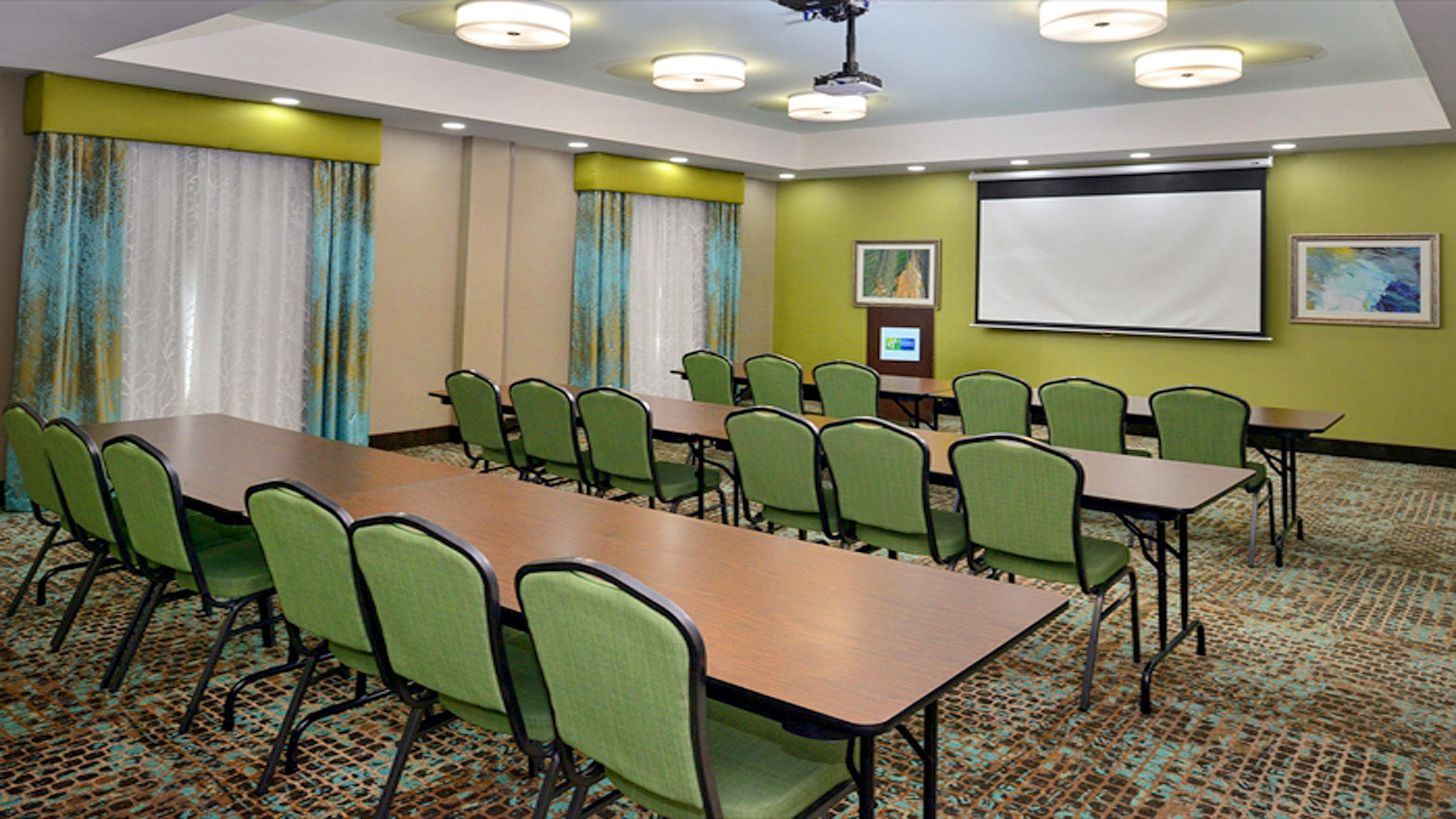 Holiday Inn Express And Suites Schulenburg By Ihg Екстериор снимка