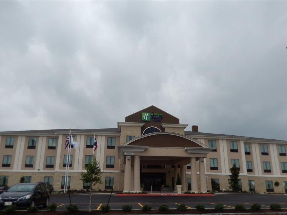 Holiday Inn Express And Suites Schulenburg By Ihg Екстериор снимка